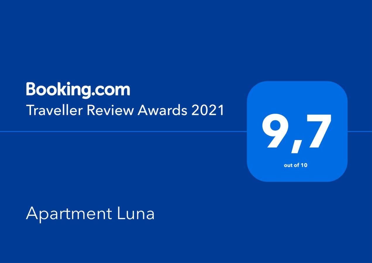 Luna Apartment Omiš